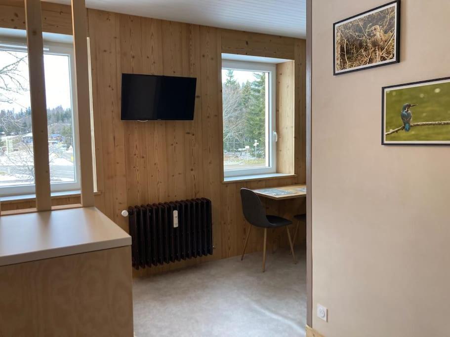 Studio Chaleureux Au Depart Des Sentiers Et Pistes De Ski Lajoux Exterior photo